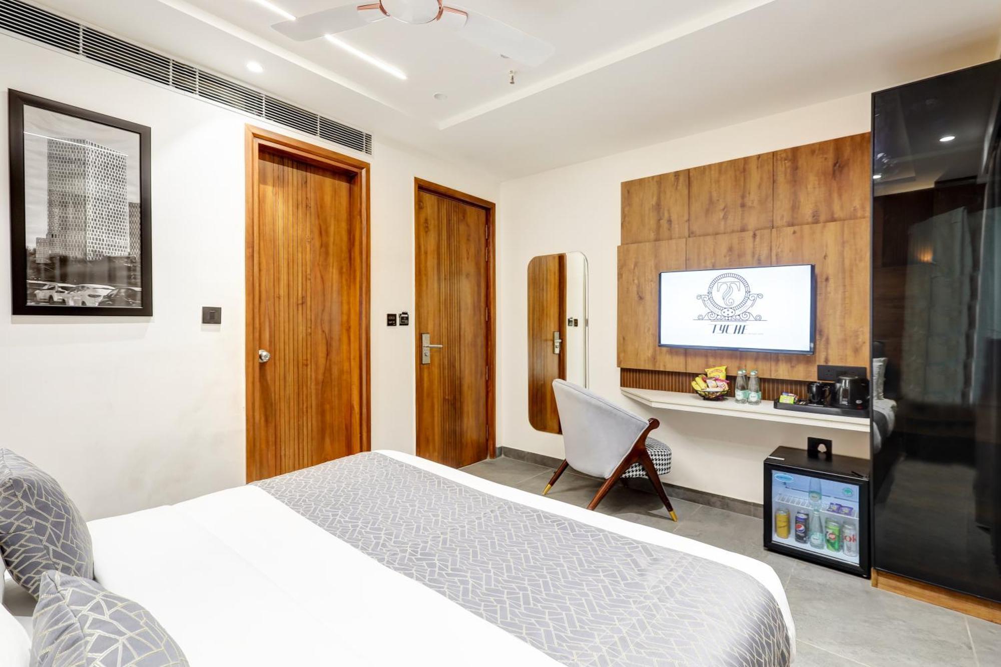The Tyche New Delhi - Traveller'S Choice Award Winner 2025 Buitenkant foto